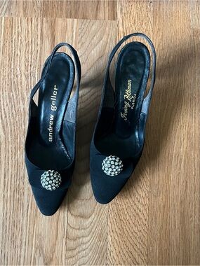 Andrew Geller Black Pointed Slingback Pumps with Rhinestone Cluster